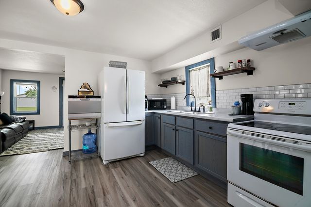 1506 E 2710N Road, Clifton, IL 60927