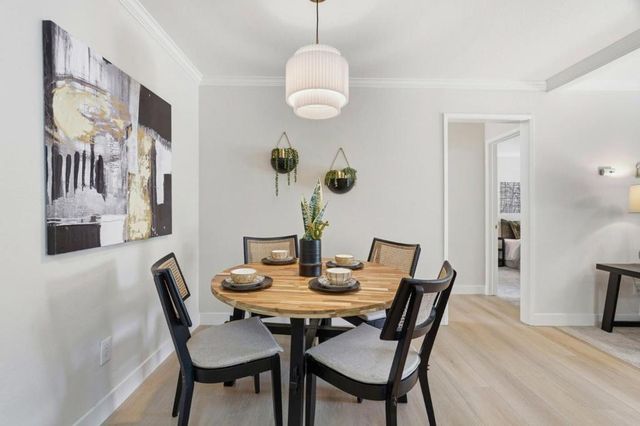 292 Tradewinds Drive 4, San Jose, CA 95123