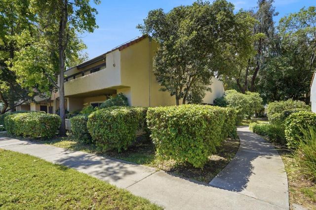 292 Tradewinds Drive 4, San Jose, CA 95123