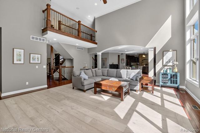58160 International Drive, South Lyon, MI 48178