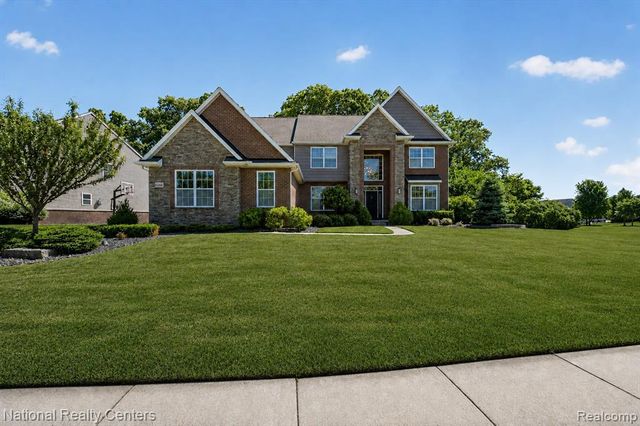 58160 International Drive, South Lyon, MI 48178