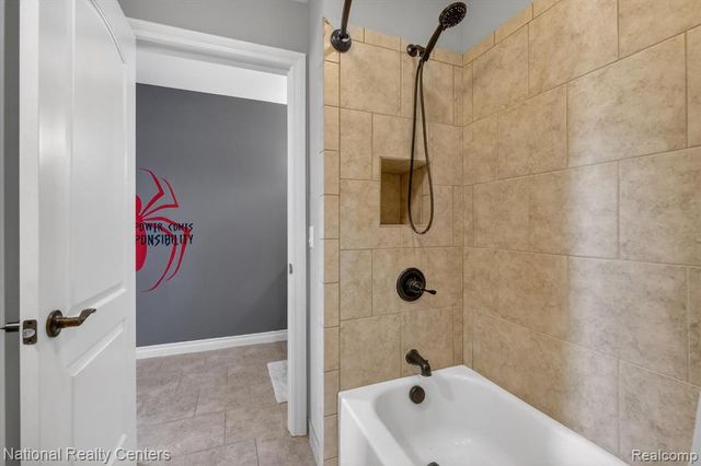 58160 International Drive, South Lyon, MI 48178