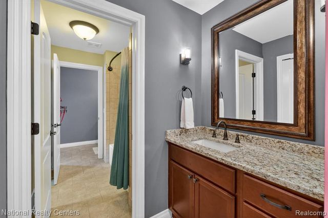 58160 International Drive, South Lyon, MI 48178