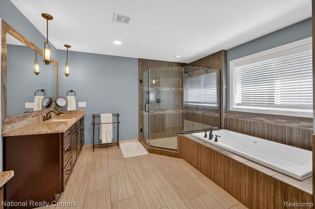 58160 International Drive, South Lyon, MI 48178