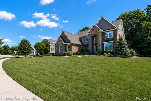 58160 International Drive, South Lyon, MI 48178