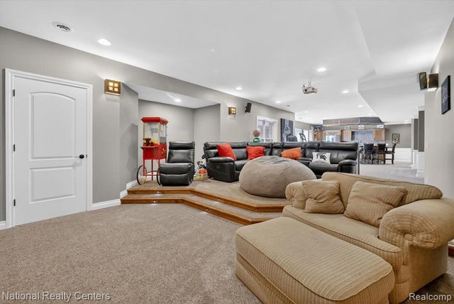 58160 International Drive, South Lyon, MI 48178