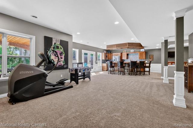 58160 International Drive, South Lyon, MI 48178