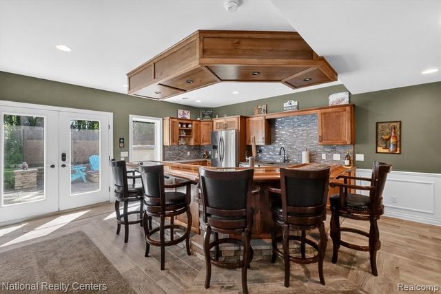 58160 International Drive, South Lyon, MI 48178