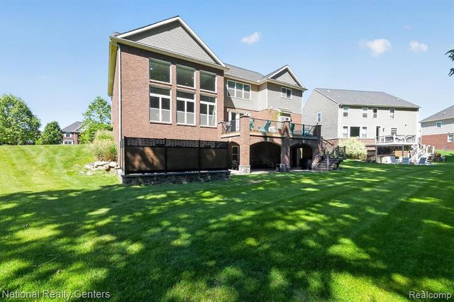 58160 International Drive, South Lyon, MI 48178