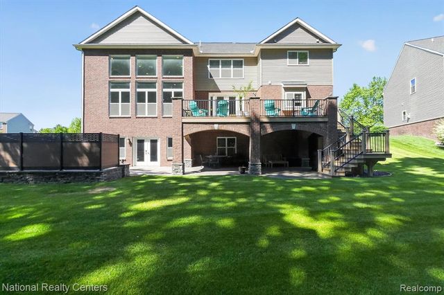 58160 International Drive, South Lyon, MI 48178