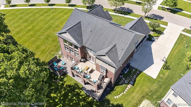 58160 International Drive, South Lyon, MI 48178