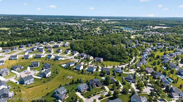 58160 International Drive, South Lyon, MI 48178
