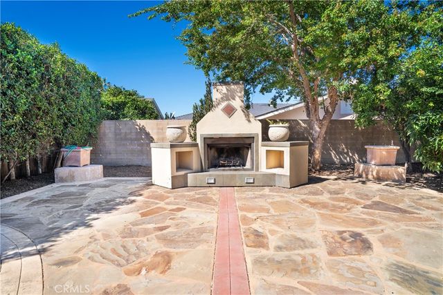 2518 N Hathaway, Santa Ana, CA 92705