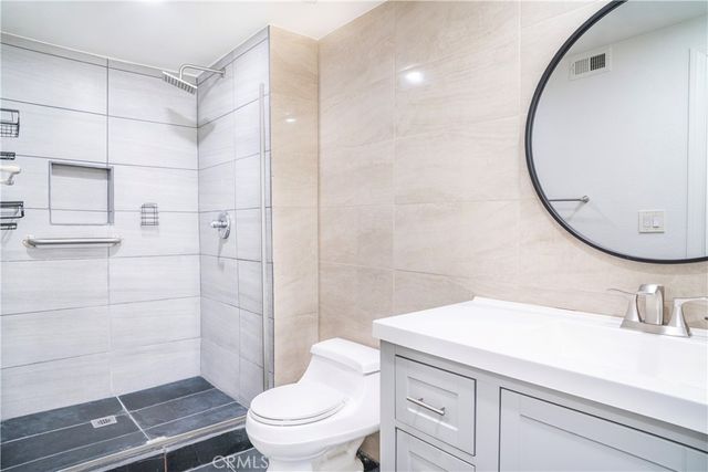 2518 N Hathaway, Santa Ana, CA 92705