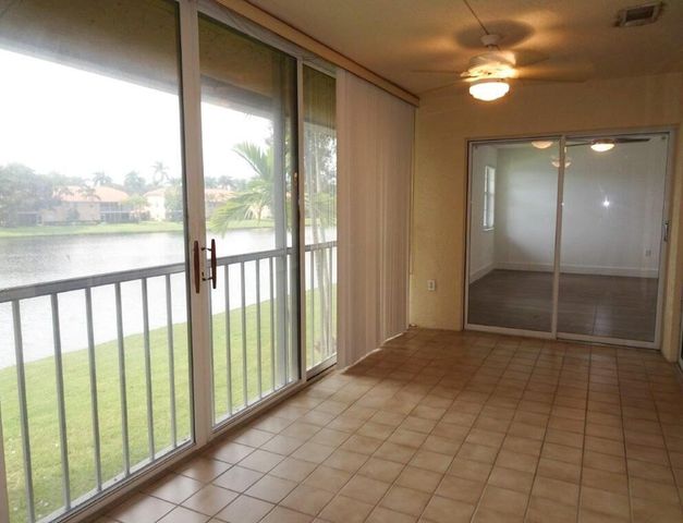 9637 Shadybrook Drive 201, Boynton Beach, FL 33437