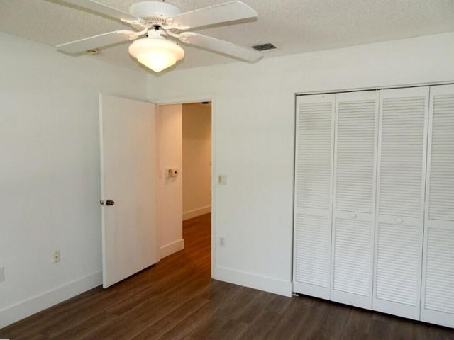 9637 Shadybrook Drive 201, Boynton Beach, FL 33437