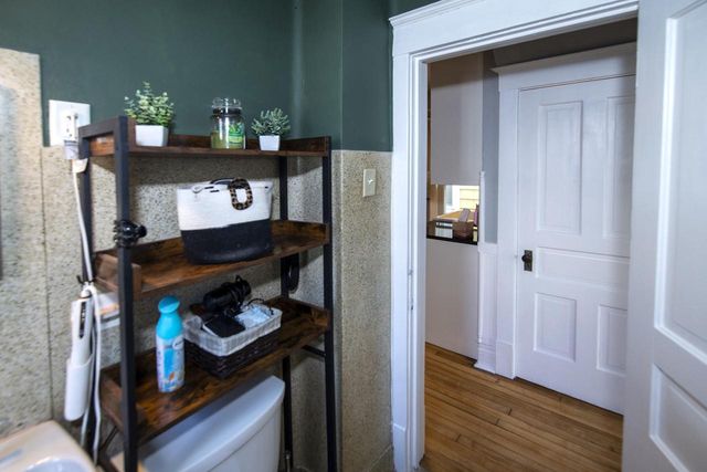 1810 Astor STREET, Milwaukee, WI 53202