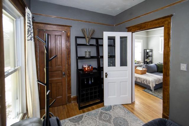 1810 Astor STREET, Milwaukee, WI 53202