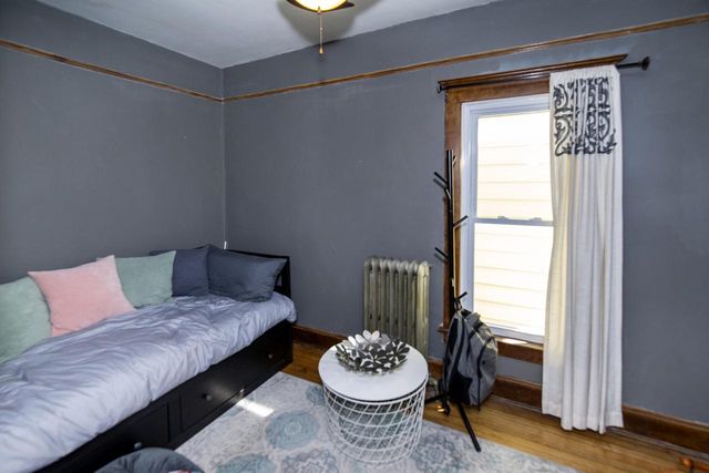 1810 Astor STREET, Milwaukee, WI 53202