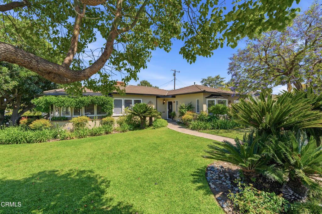 Image 2 of property listing at 958 Hugo Reid Drive, Arcadia, CA 91007