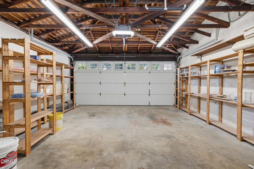 Image 46 of property listing at 958 Hugo Reid Drive, Arcadia, CA 91007