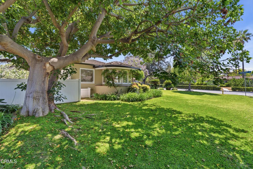 Image 5 of property listing at 958 Hugo Reid Drive, Arcadia, CA 91007