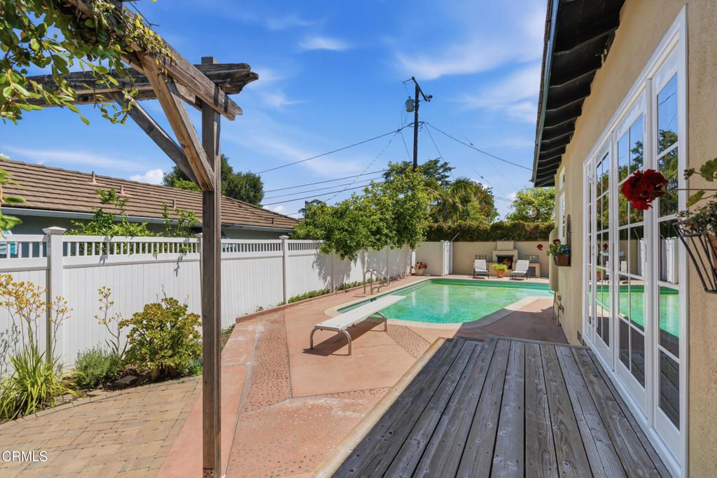 Image 51 of property listing at 958 Hugo Reid Drive, Arcadia, CA 91007