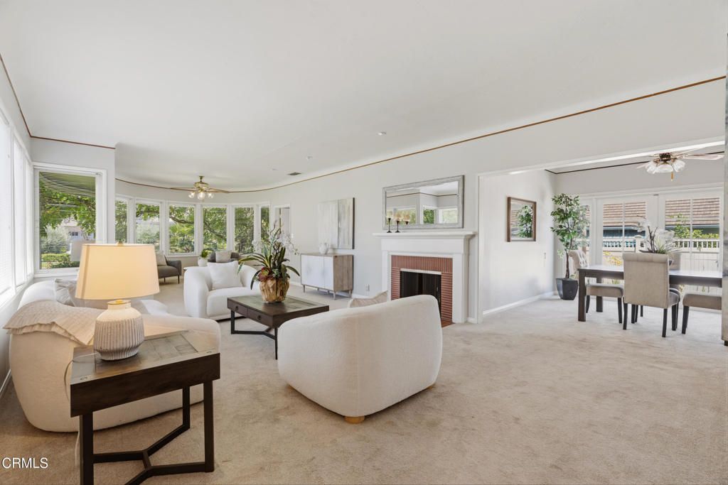 Image 8 of property listing at 958 Hugo Reid Drive, Arcadia, CA 91007