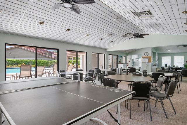 3920 WILSHIRE COURT 80, Sarasota, FL 34238