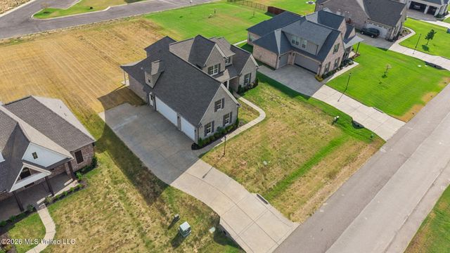 2255 Livingston Way, Hernando, MS 38632