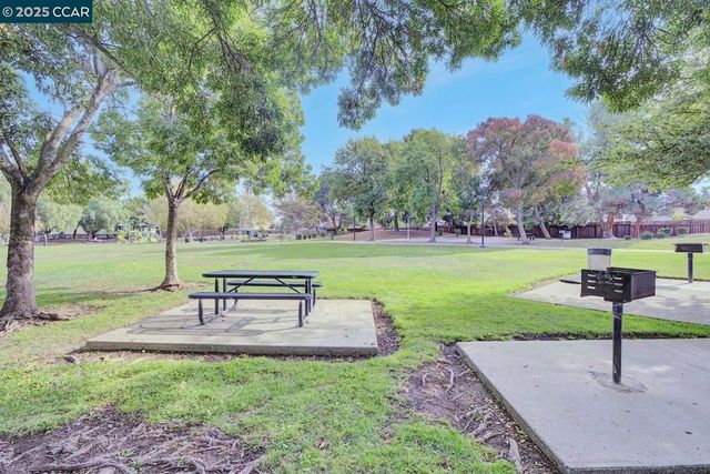 2132 Rain Drop Cir, Pittsburg, CA 94565