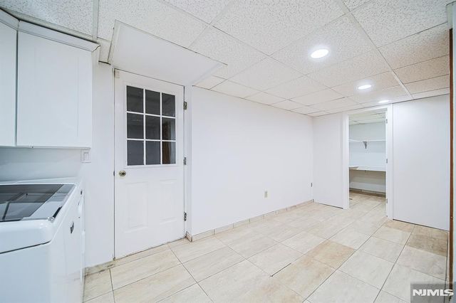 18 Lakeview Avenue 181, Leonia, NJ 07605