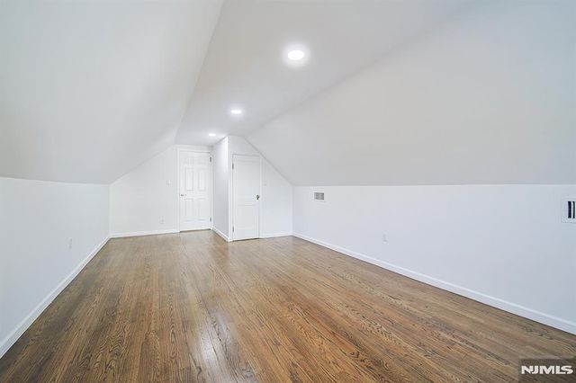 18 Lakeview Avenue 181, Leonia, NJ 07605