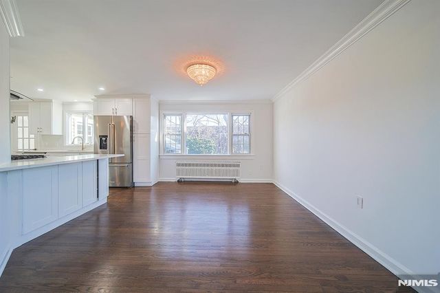 18 Lakeview Avenue 181, Leonia, NJ 07605