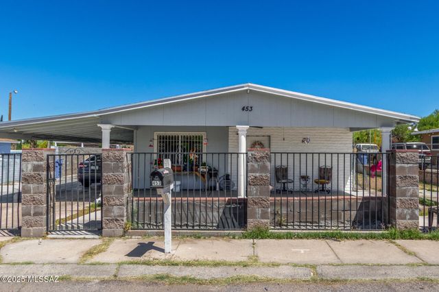 453 E Calle Socorro, Nogales, AZ 85621