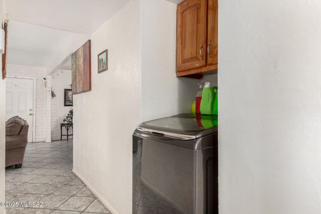 453 E Calle Socorro, Nogales, AZ 85621