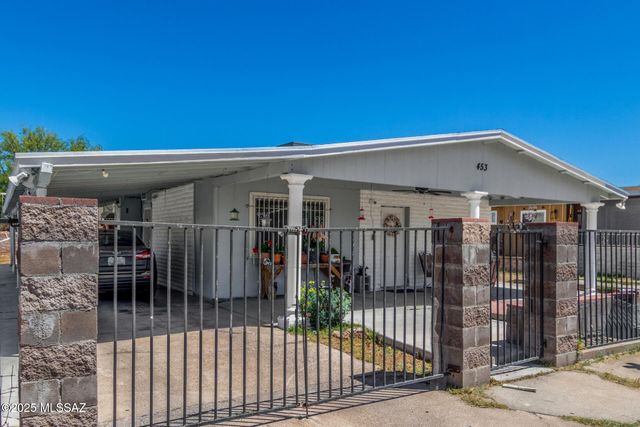 453 E Calle Socorro, Nogales, AZ 85621