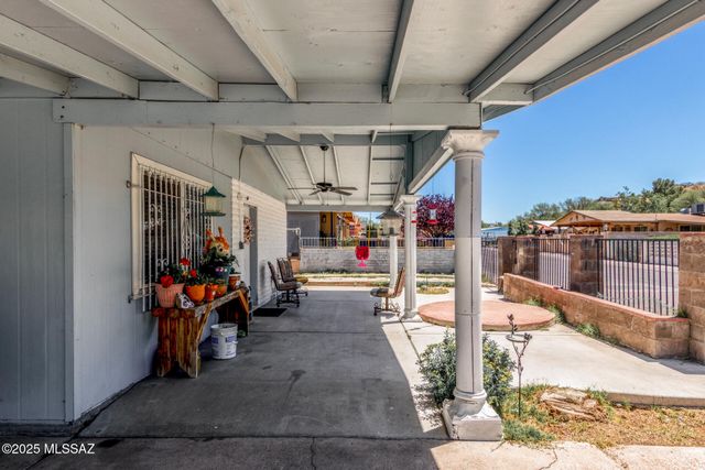 453 E Calle Socorro, Nogales, AZ 85621