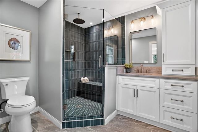 12080 Mountain Laurel Drive, Roswell, GA 30075