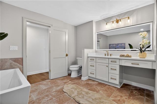 12080 Mountain Laurel Drive, Roswell, GA 30075