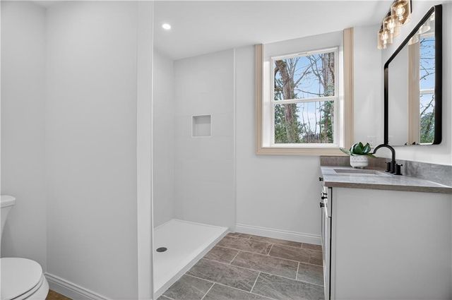 12080 Mountain Laurel Drive, Roswell, GA 30075