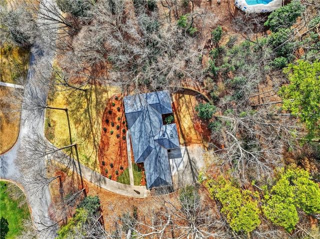 12080 Mountain Laurel Drive, Roswell, GA 30075