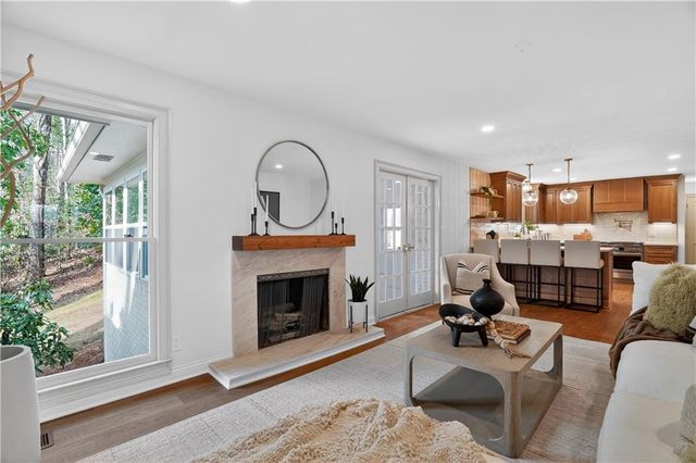 12080 Mountain Laurel Drive, Roswell, GA 30075