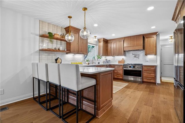 12080 Mountain Laurel Drive, Roswell, GA 30075