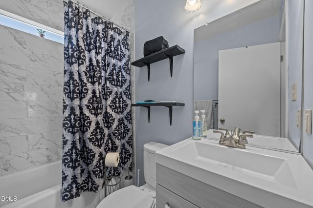 417 Piedmont Way, Burlington, NC 27217