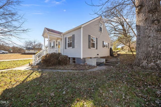 417 Piedmont Way, Burlington, NC 27217