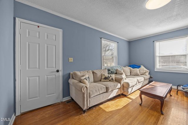 417 Piedmont Way, Burlington, NC 27217