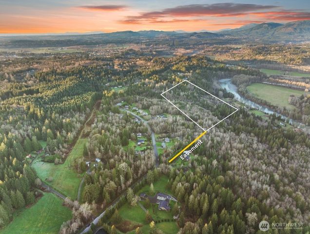 10202 200th Street NE, Arlington, WA 98223