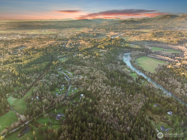 10202 200th Street NE, Arlington, WA 98223