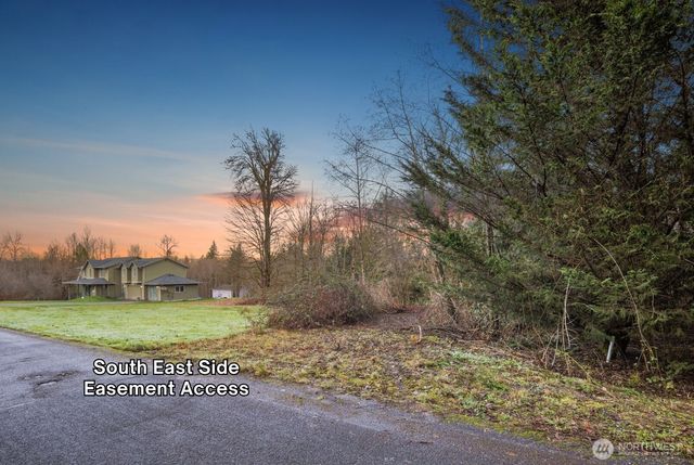 10202 200th Street NE, Arlington, WA 98223